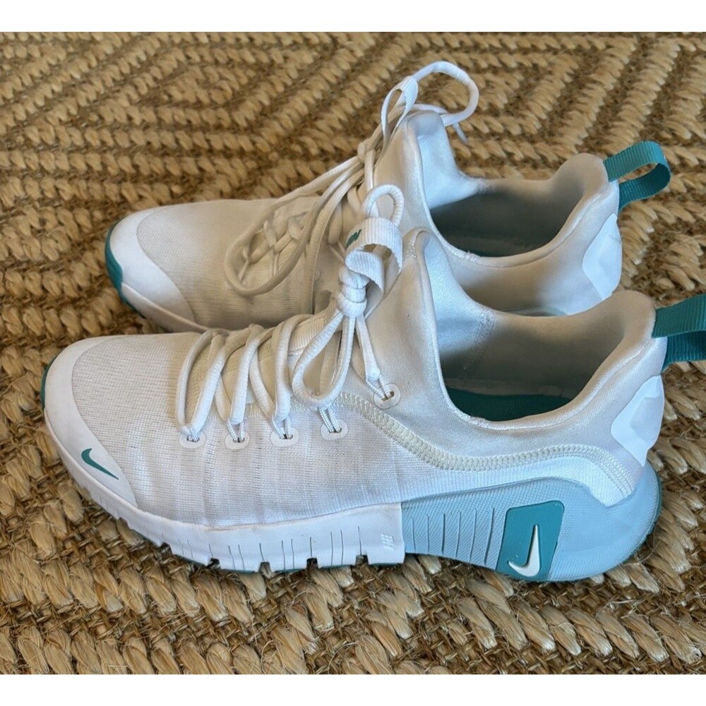 Nike Free Metcon 6 Womens Size 9.5 White Glacier Athletic Running Shoes Sneakers